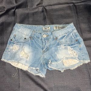 Light Wash Ripped Jean Shorts - size 5 - Lace pockets
